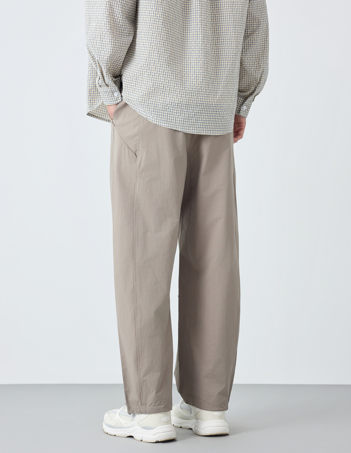 Trevon Elastic Waist Cargo Pants