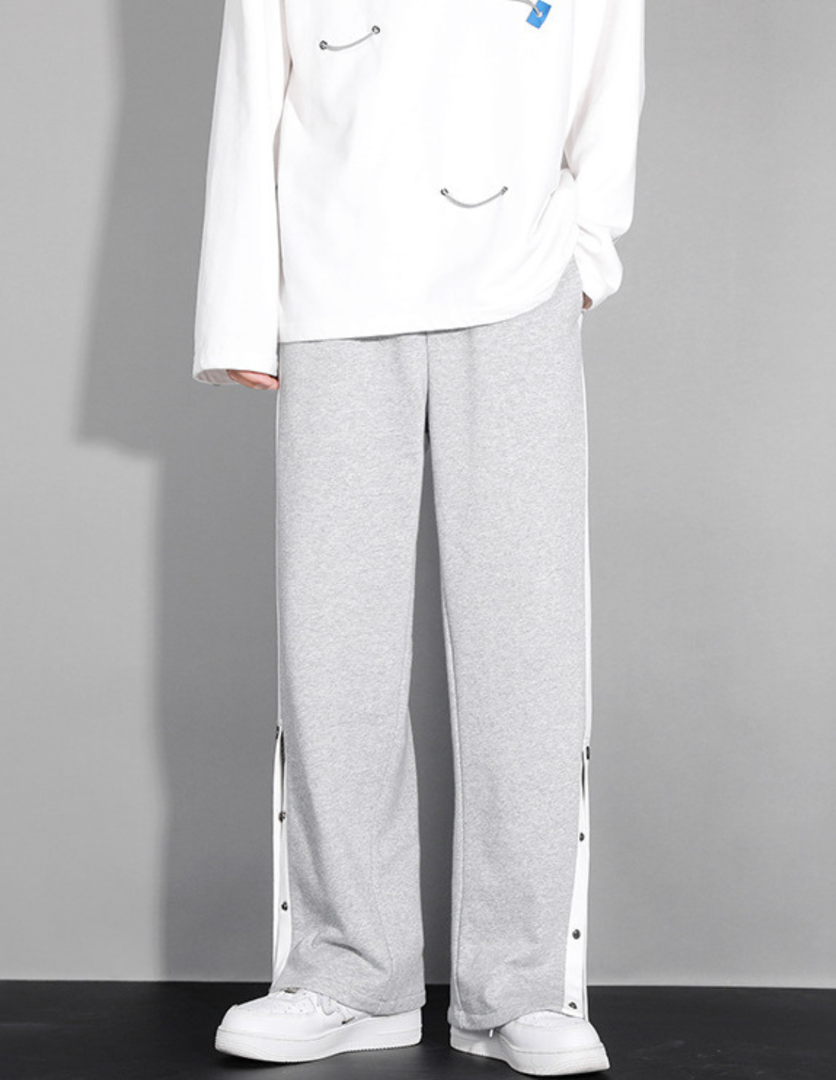 The Half-Button Casual Trousers