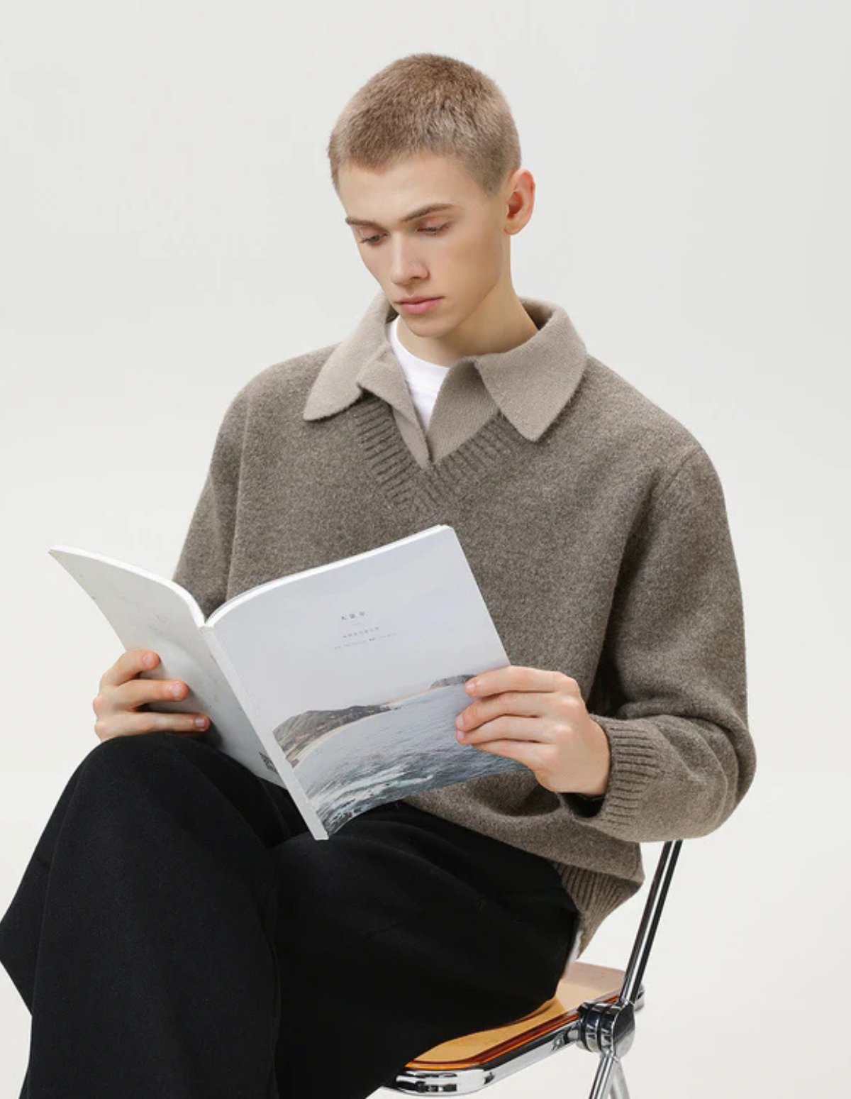 Wool Blend Collar V-Neck Knit Sweater