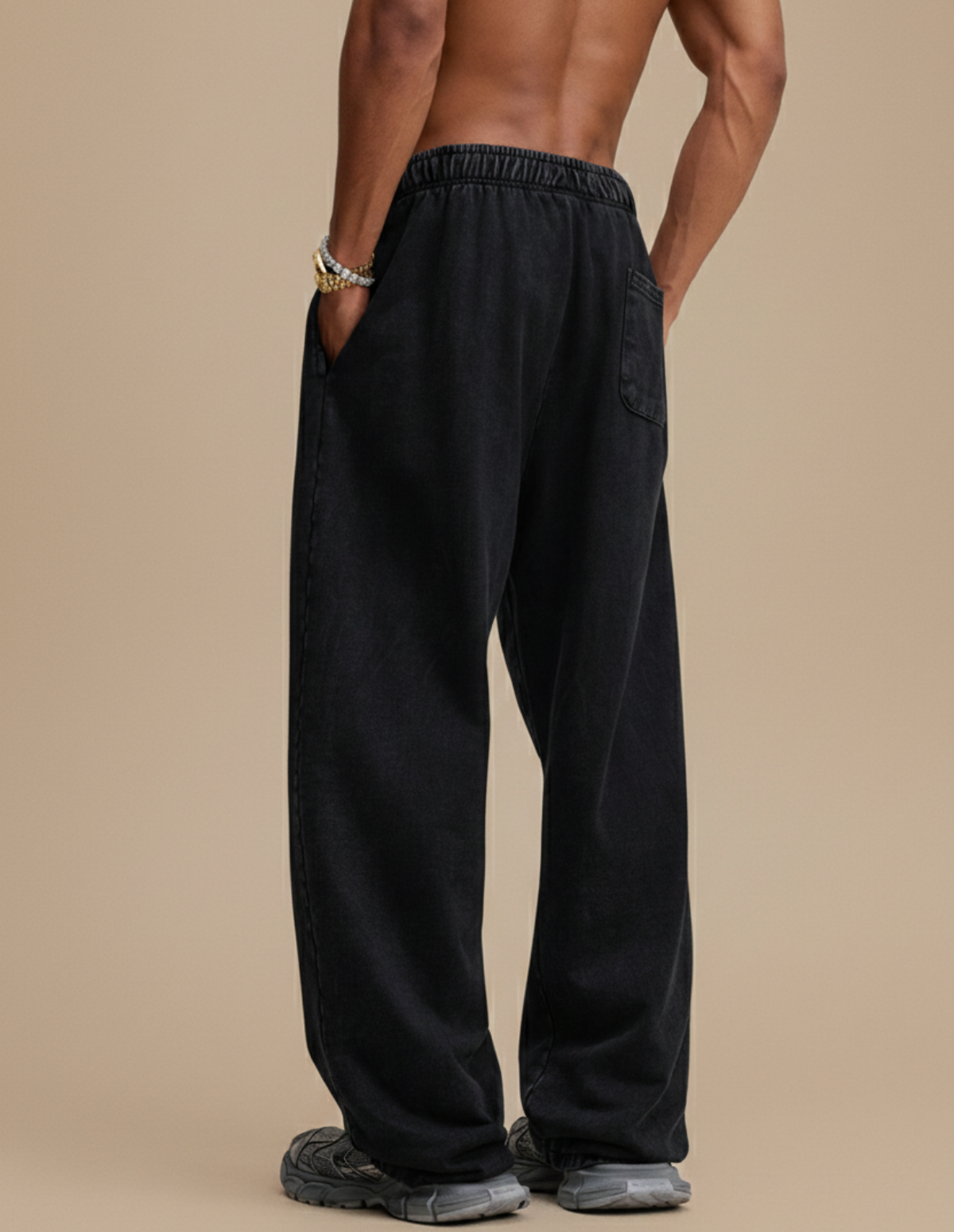 The Straight Washed Sweatpants