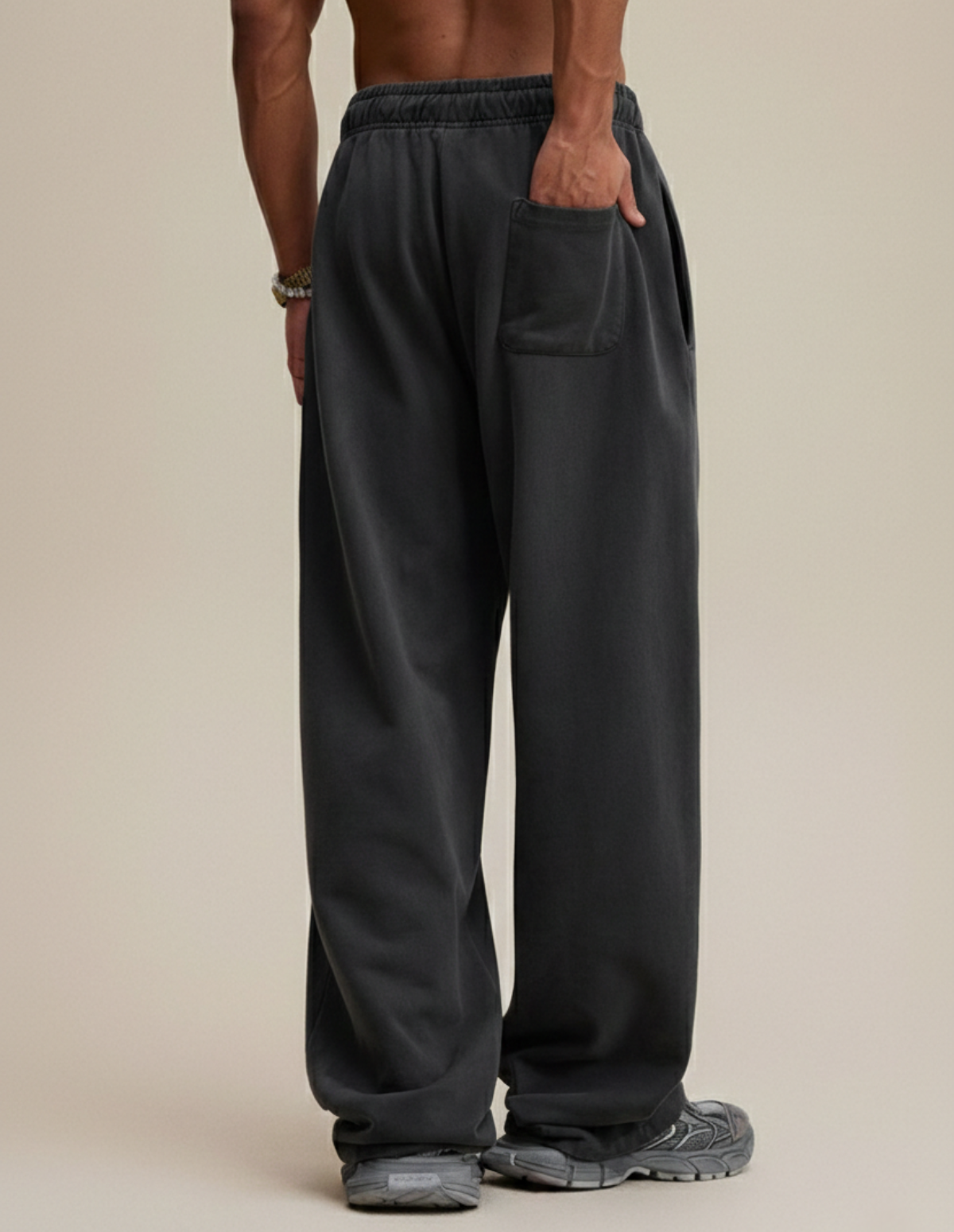 The Straight Washed Sweatpants