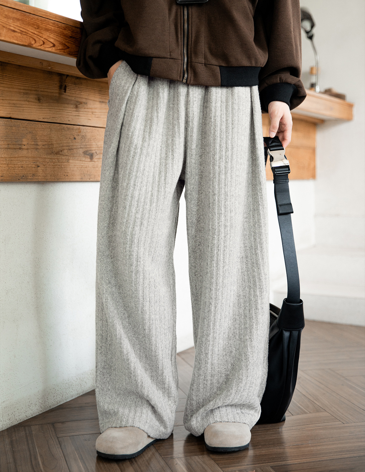 The Pleated Drawstring Trousers