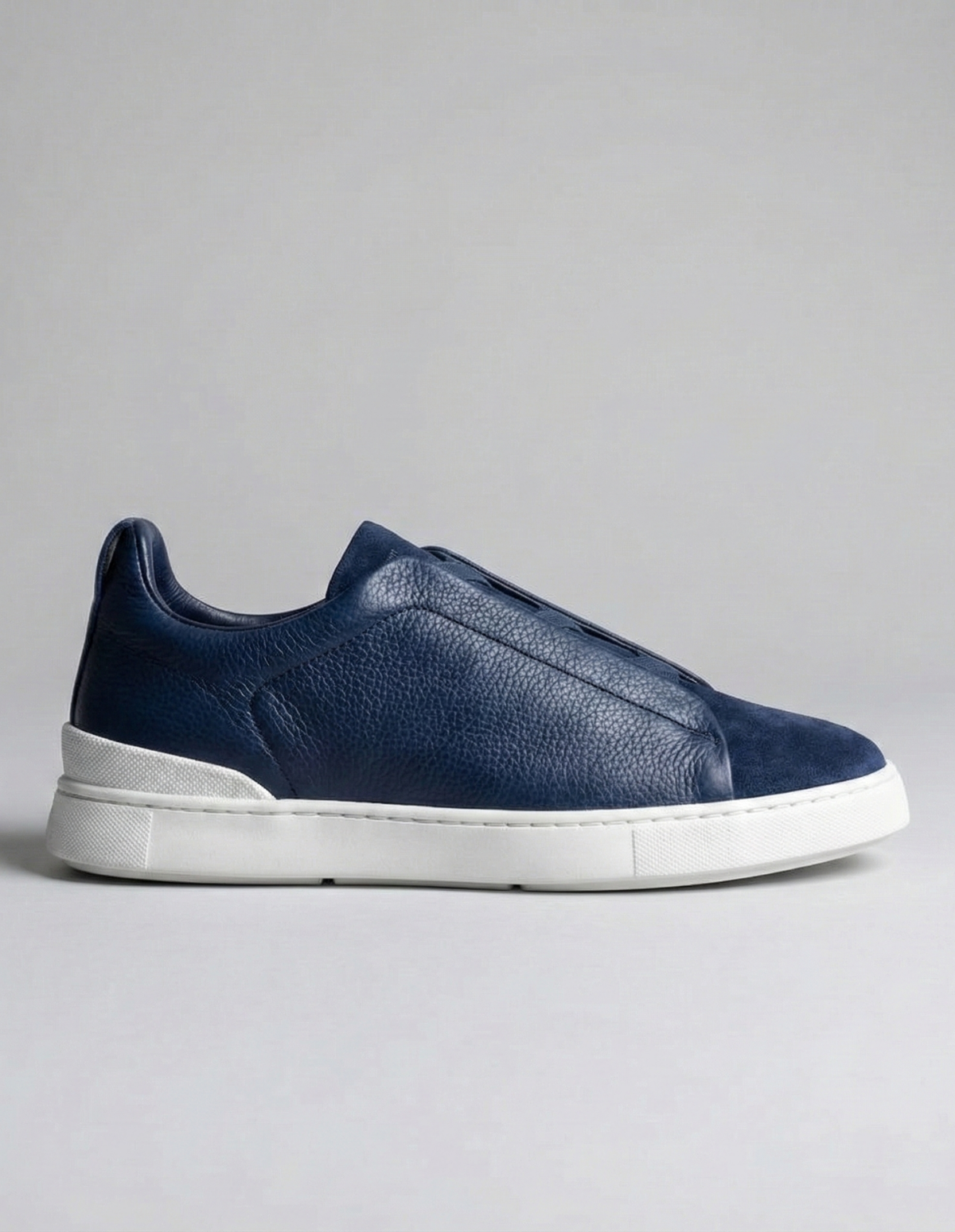 Shoreline Cross-Elastic Slip-On