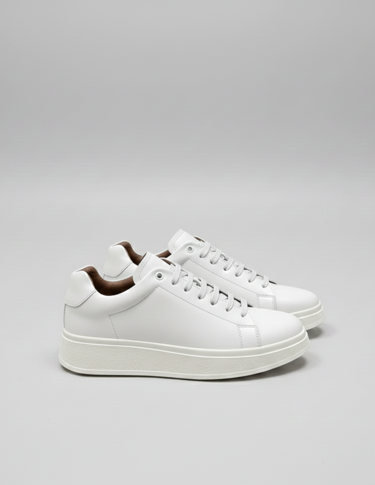 The Meriton Sneakers