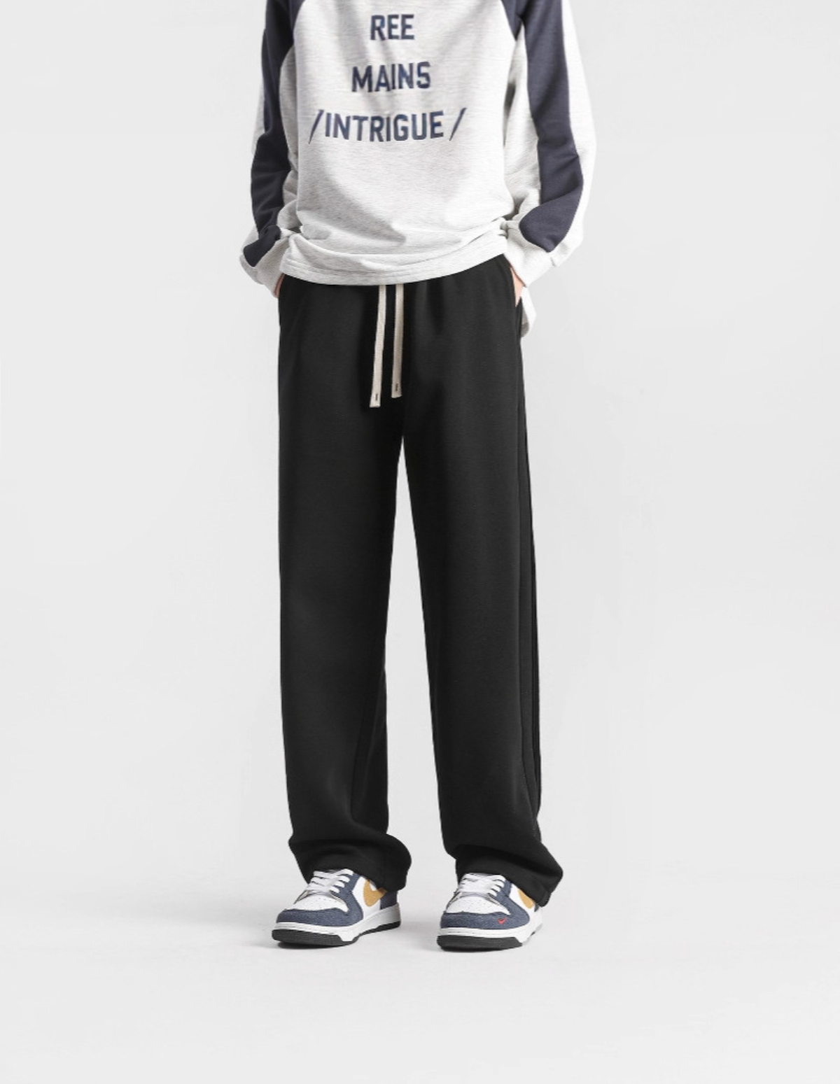 The Side-Pleated Sweatpants