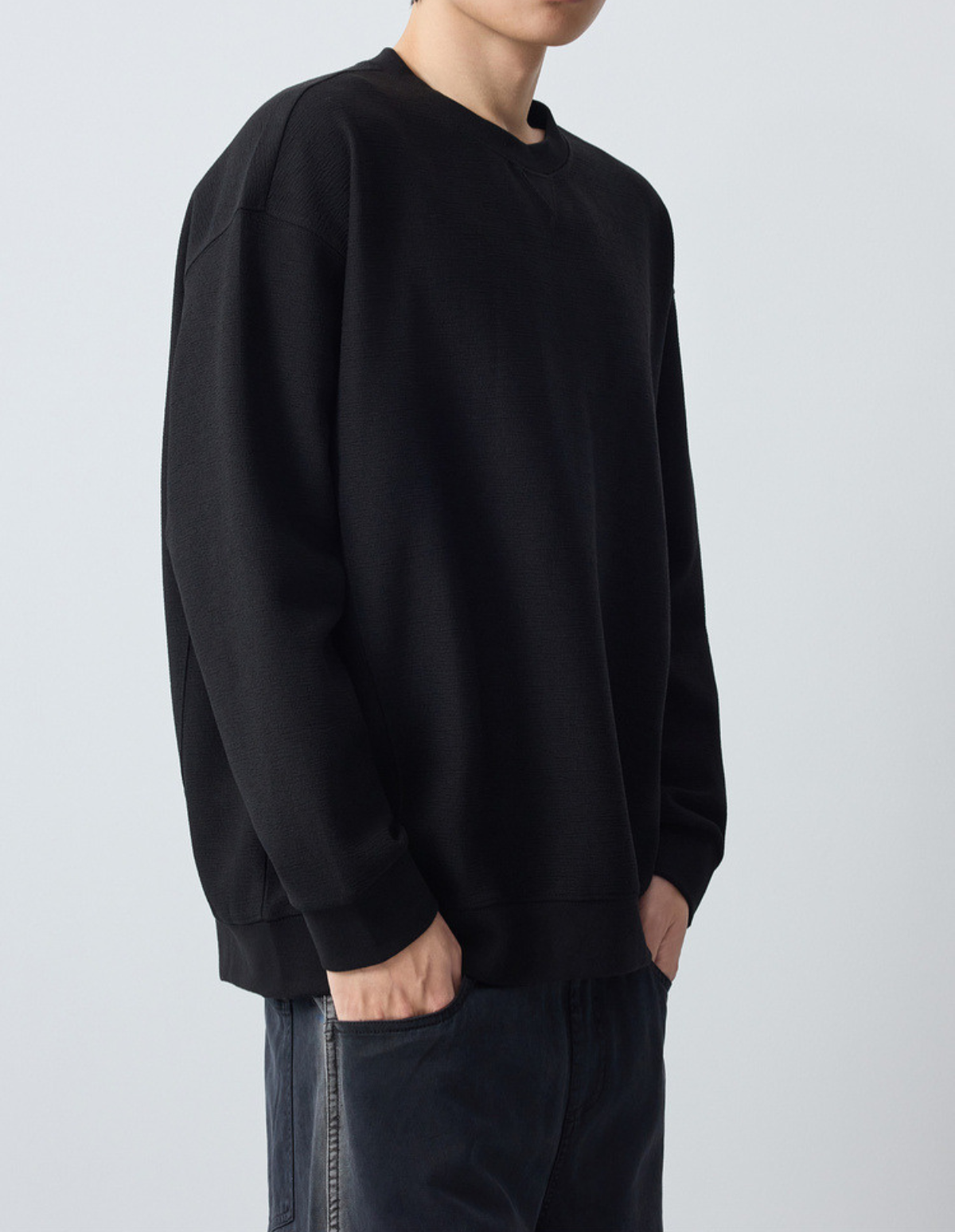 The Vanguard Textured Crew