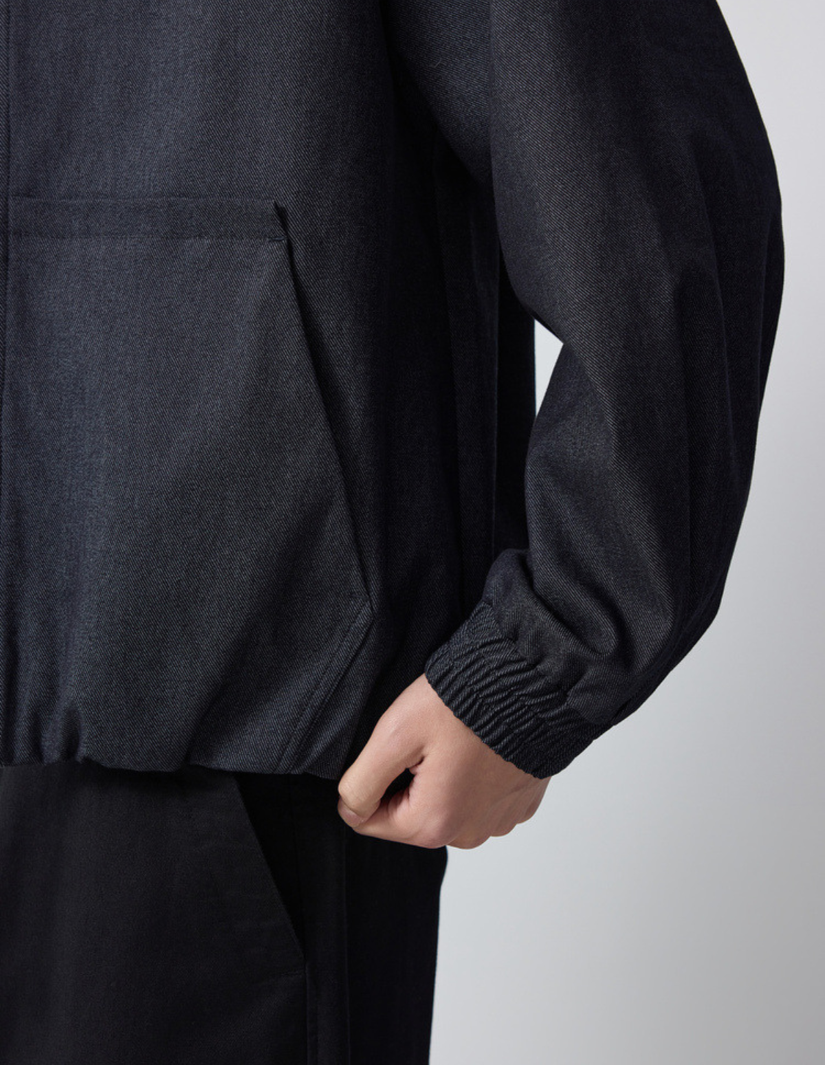 The Meridian Hybrid Bomber