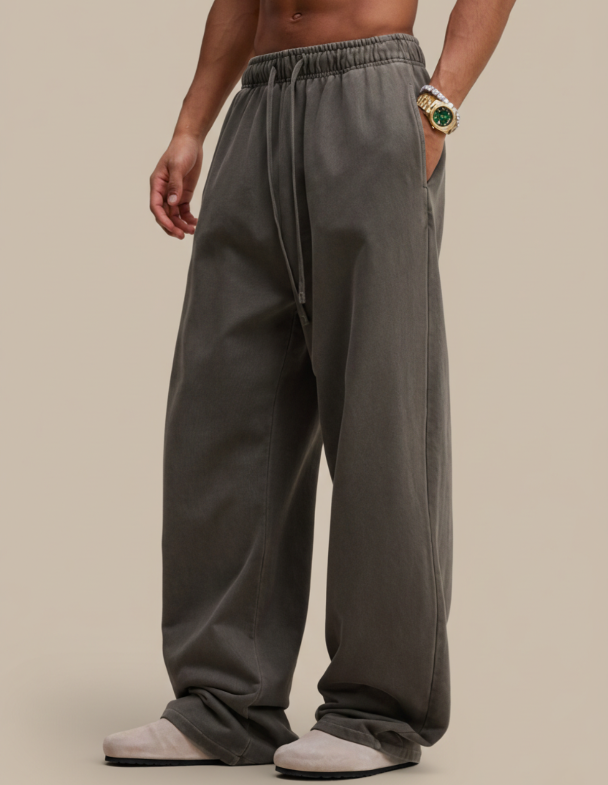 The Straight Washed Sweatpants