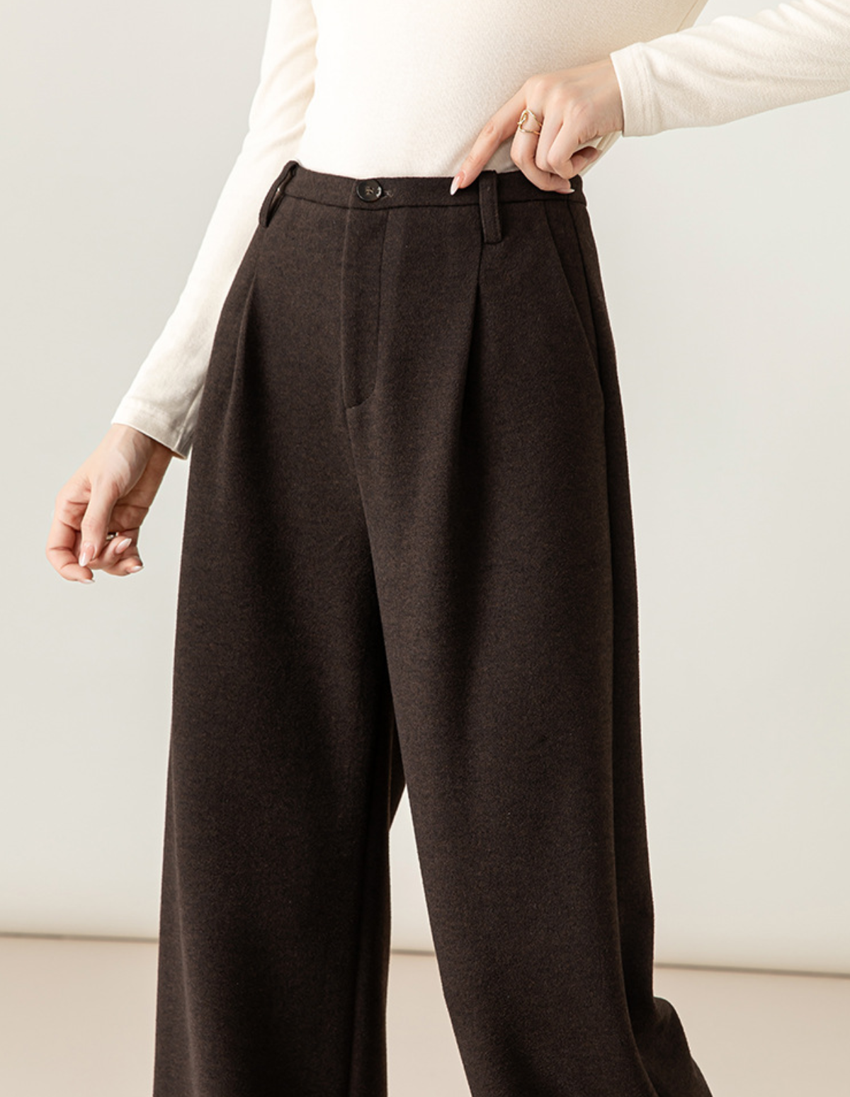 The Kaori Wool Wide Trousers