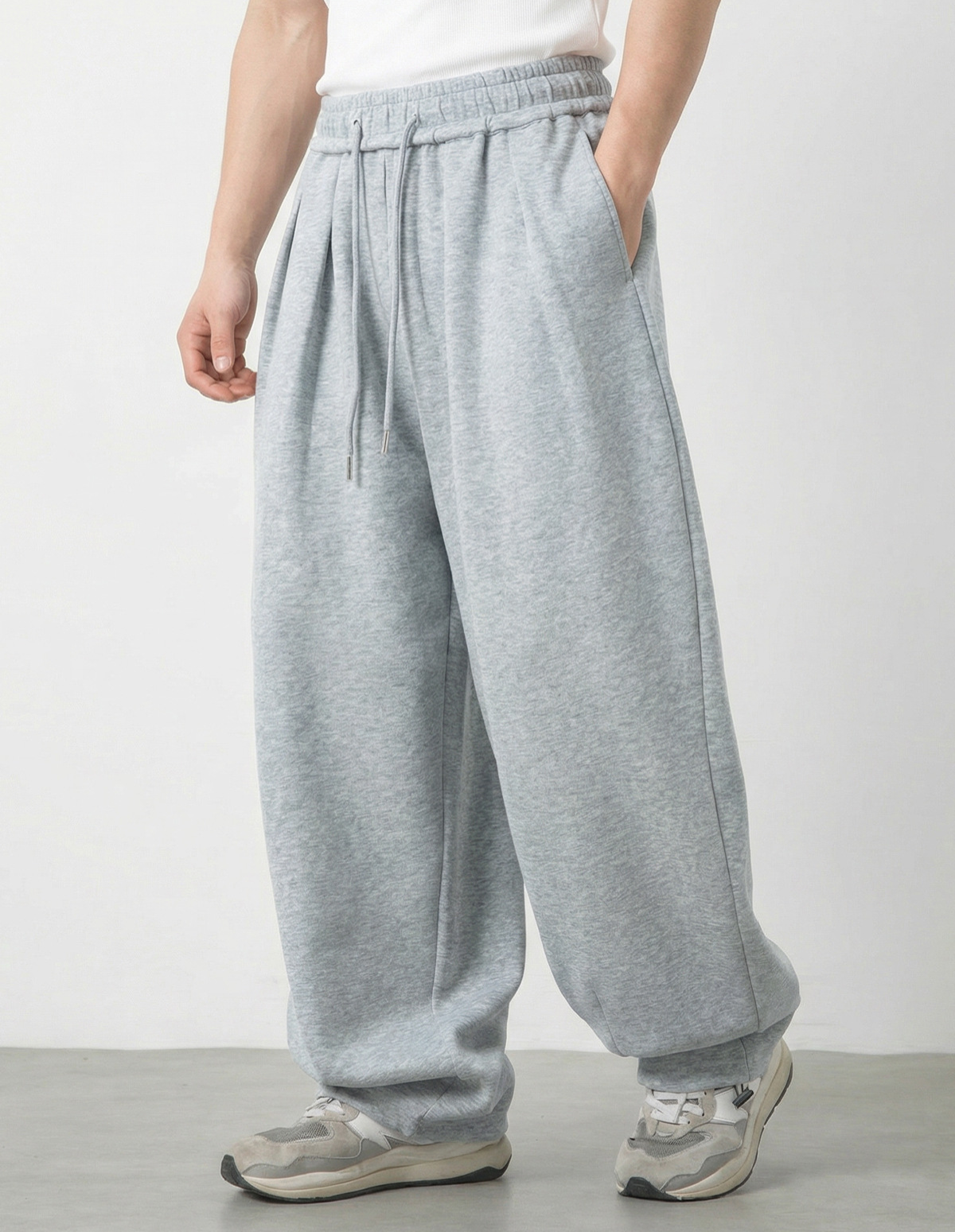 The Hudson Wide Sweatpants