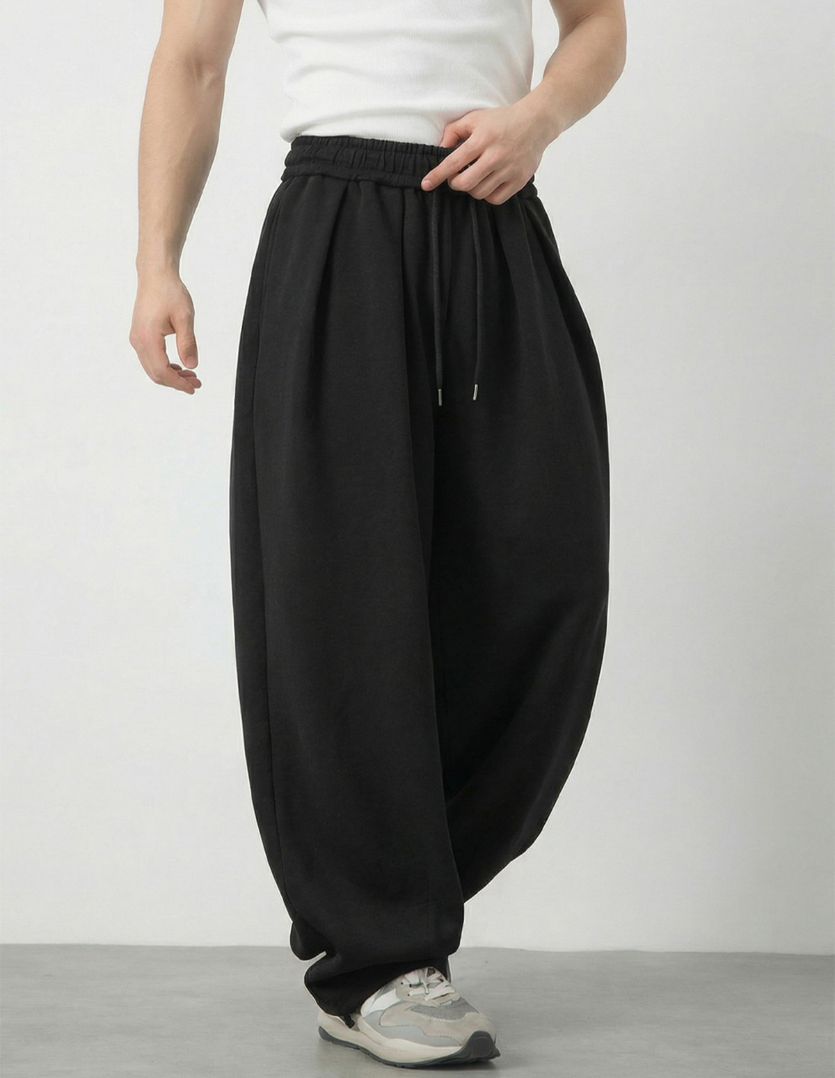 The Hudson Wide Sweatpants