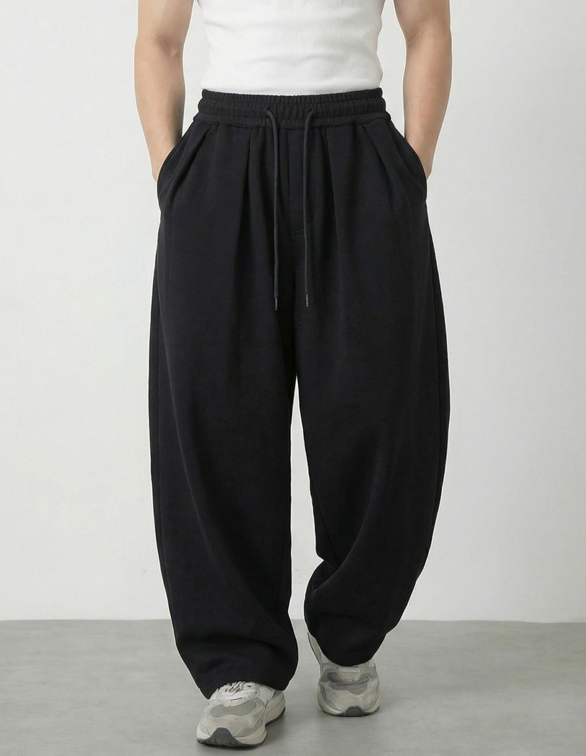 The Hudson Wide Sweatpants