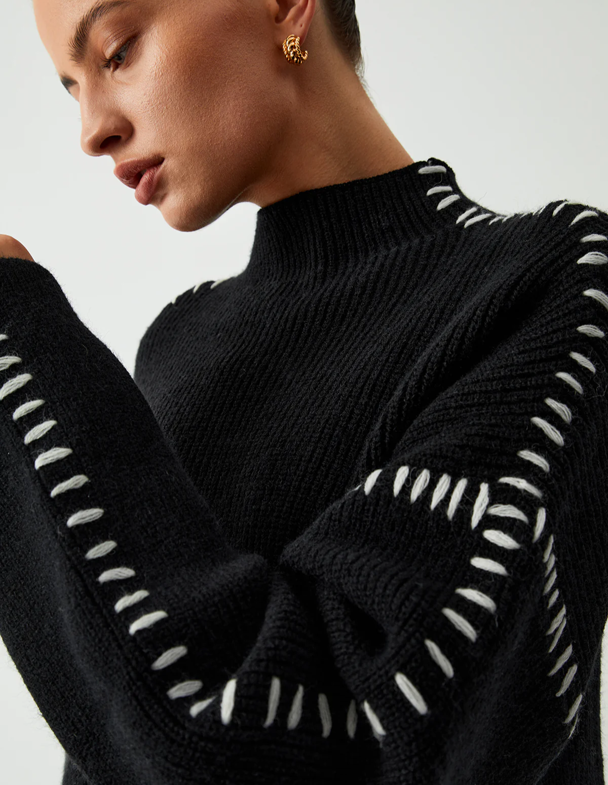 The Elowen Contrast Stitch Sweater