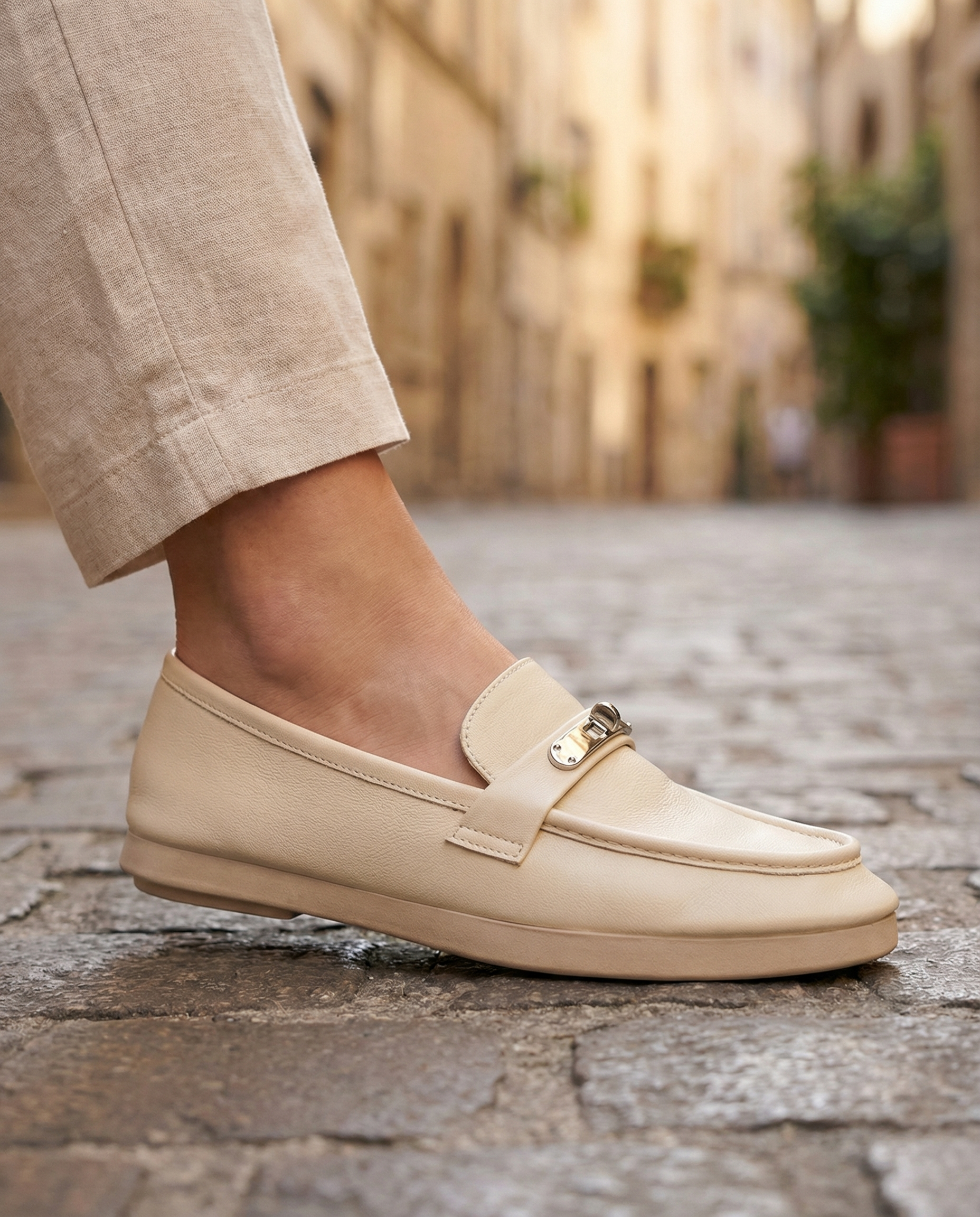 Léone Soft Leather Loafers